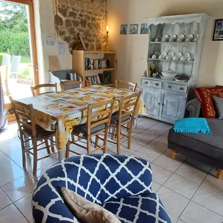 At La Maison Sans Souci *