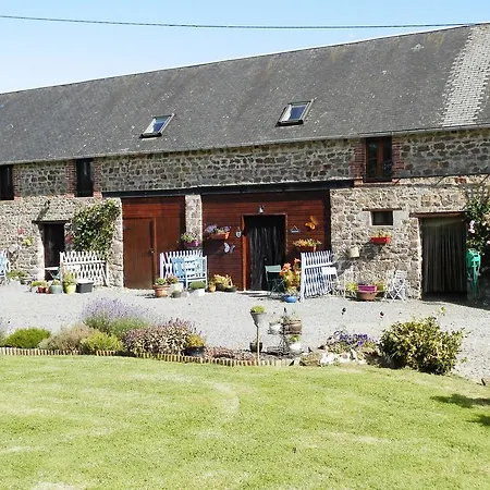 Holiday home At La Maison Sans Souci Le Guislain